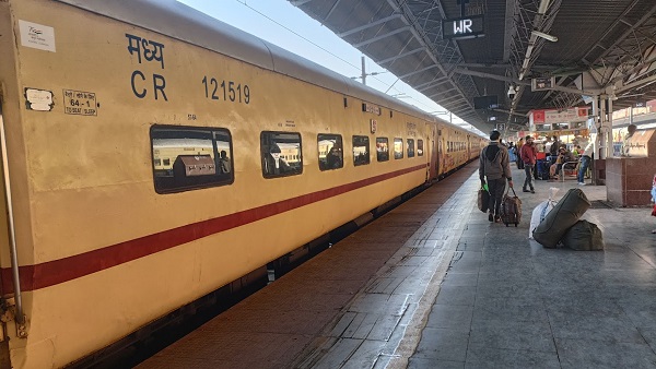 train 4